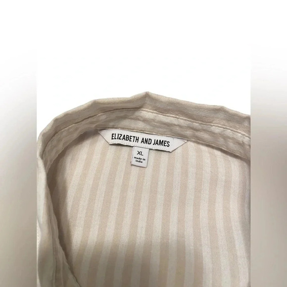 Elizabeth & James Striped Button Down Shirt Cotton Top Neutral Basic - Picture 7 of 10